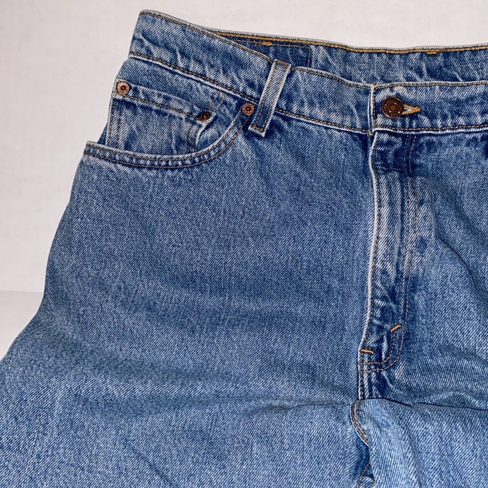Vintage Levi’s Women’s Size 16W M Relaxed Fit Tapered Leg Blue Jeans - Picture 6 of 9